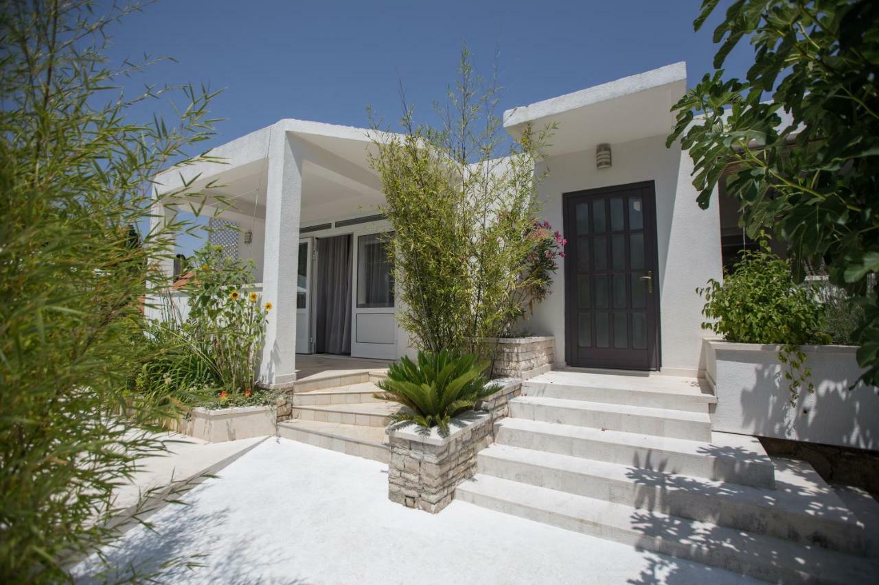 Luxury Apartment With Private Heated Pool Sibenik Bagian luar foto